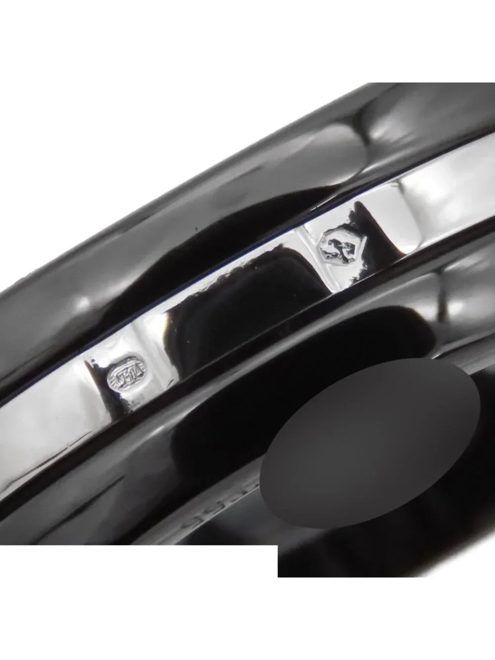 Chanel Ultra Ring White Gold Black 18K Ceramic